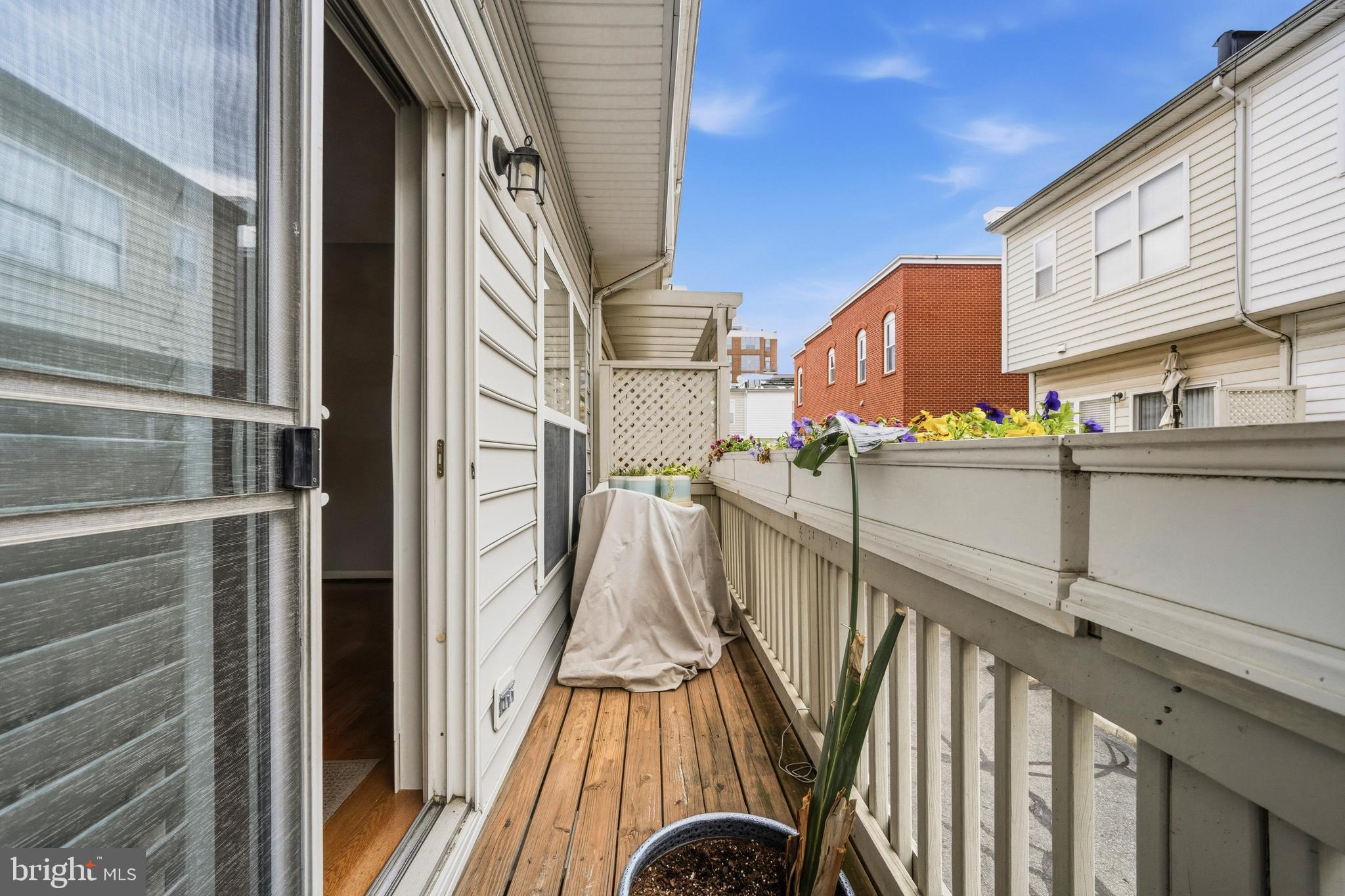 2116 12th Street Northwest Washington, DC 20009 - Photo 27 of 35 a view of balcony