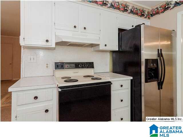 2019 Farley Road Birmingham, AL 35226 - Photo 3 of 32