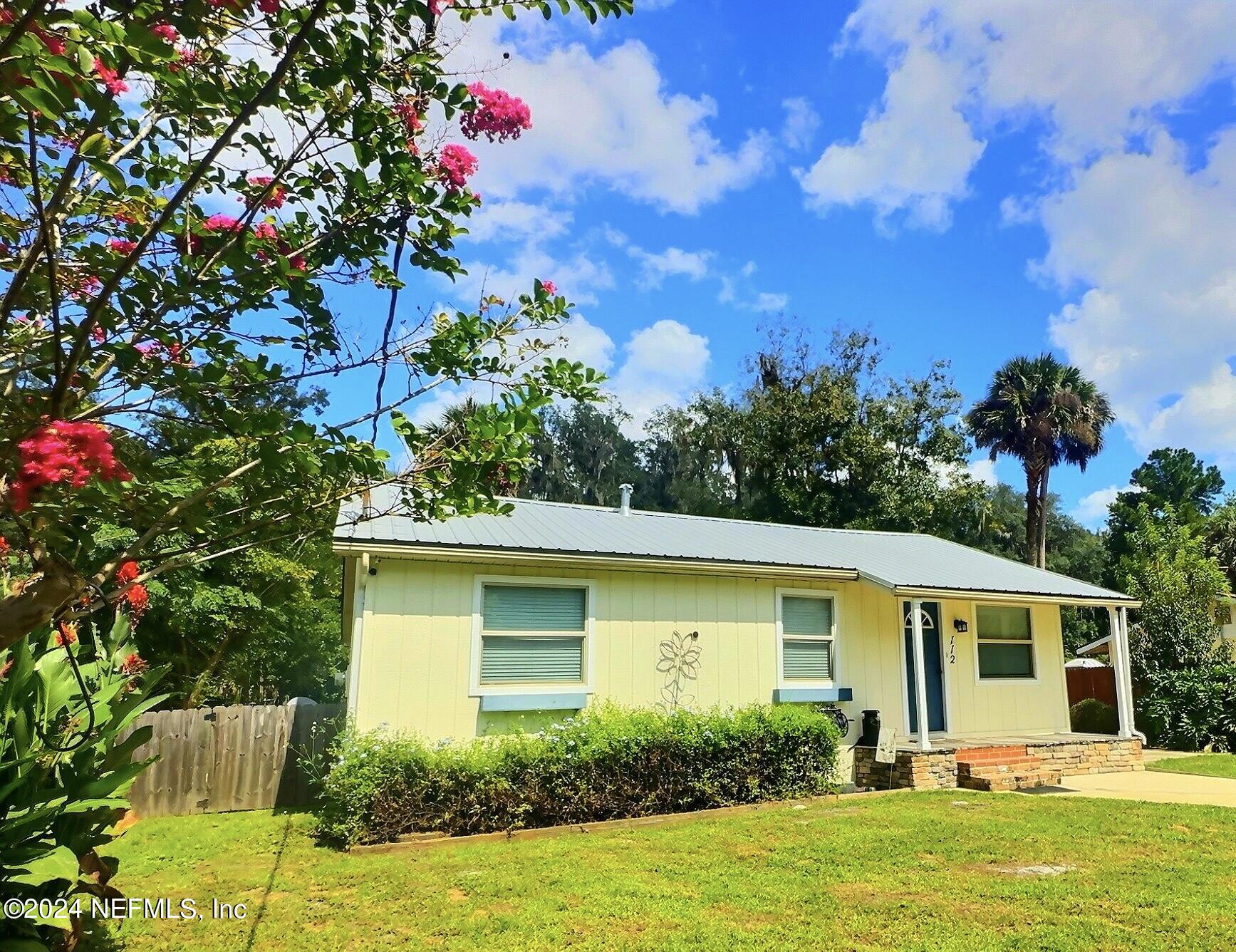 112 Browns Road San Mateo, FL 32187 - Photo 1 of 25 Front of Home