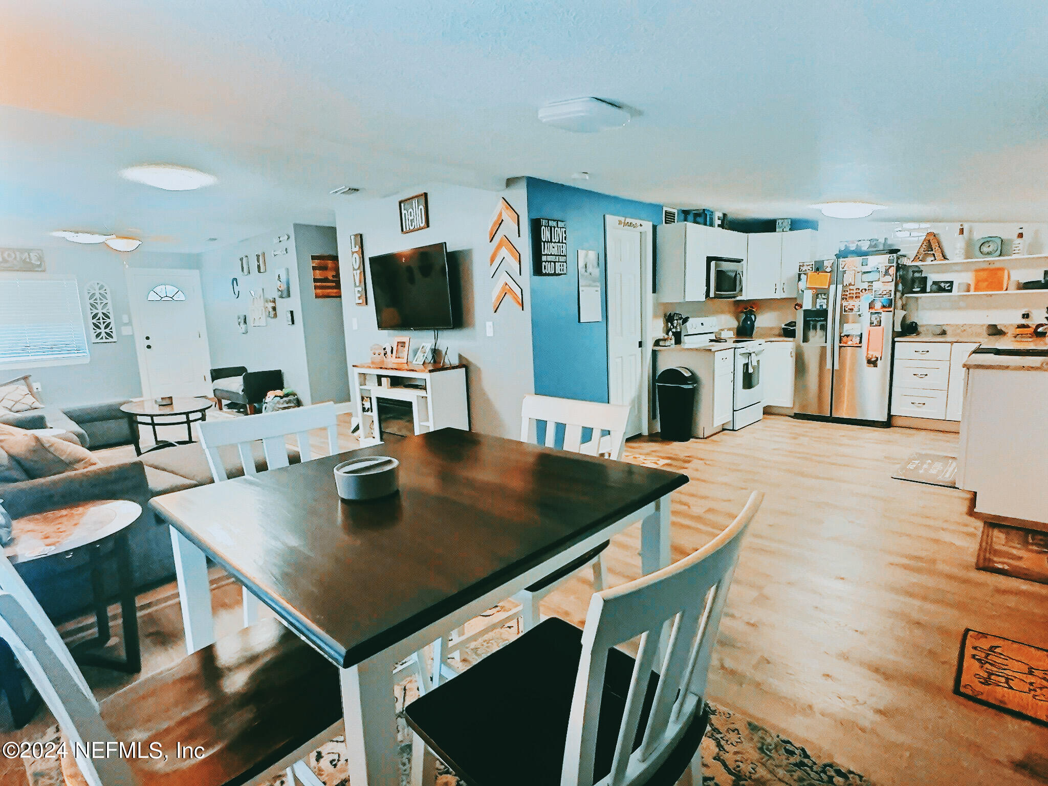 112 Browns Road San Mateo, FL 32187 - Photo 4 of 25 046A74EC-26F9-4741-9F08-5EBF97D22F36