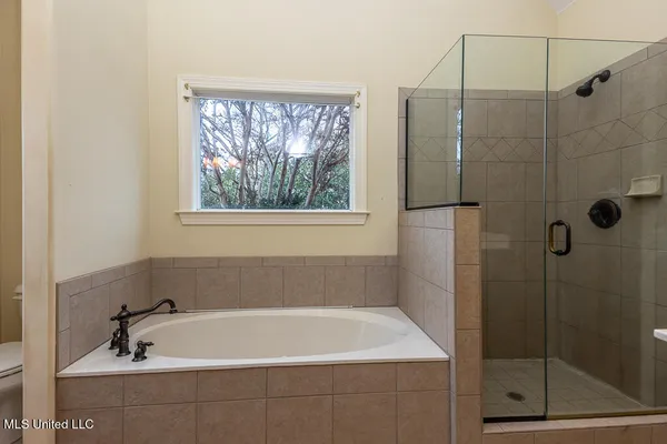 $365,000 | 11 Nelson Drive, Holly Springs, MS 38635