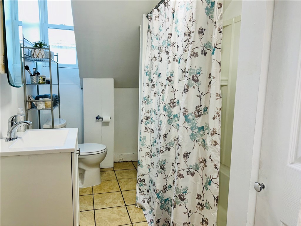 86 Appleton Street, Unit 3R Providence, RI 02909 - Photo 4 of 9