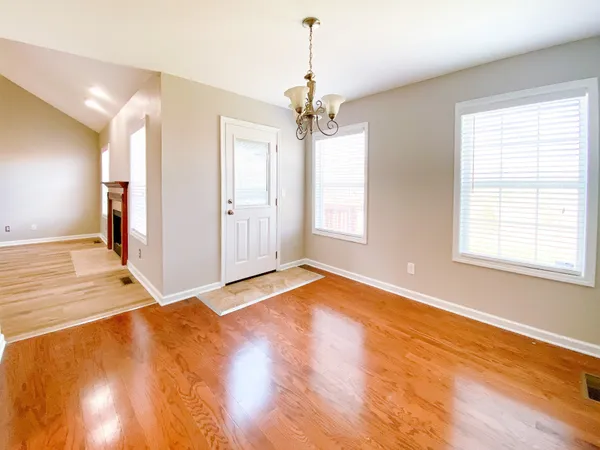 $2,075 | 2781 Cascade Drive, Clarksville, TN 37042