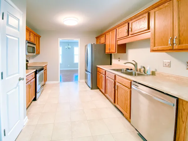 $2,075 | 2781 Cascade Drive, Clarksville, TN 37042