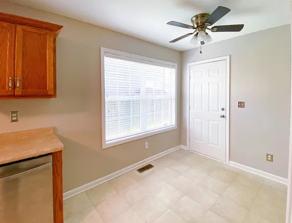 $2,075 | 2781 Cascade Drive, Clarksville, TN 37042