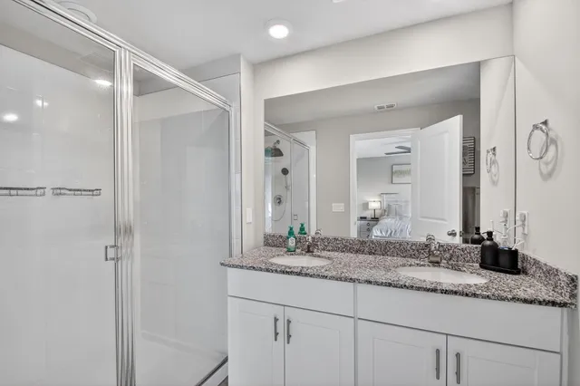 $410,000 | 5649 Mentmore Drive, West Palm Beach, FL 33407