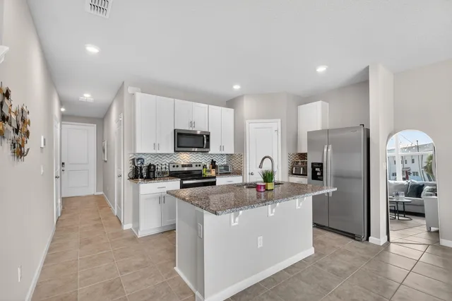 $410,000 | 5649 Mentmore Drive, West Palm Beach, FL 33407