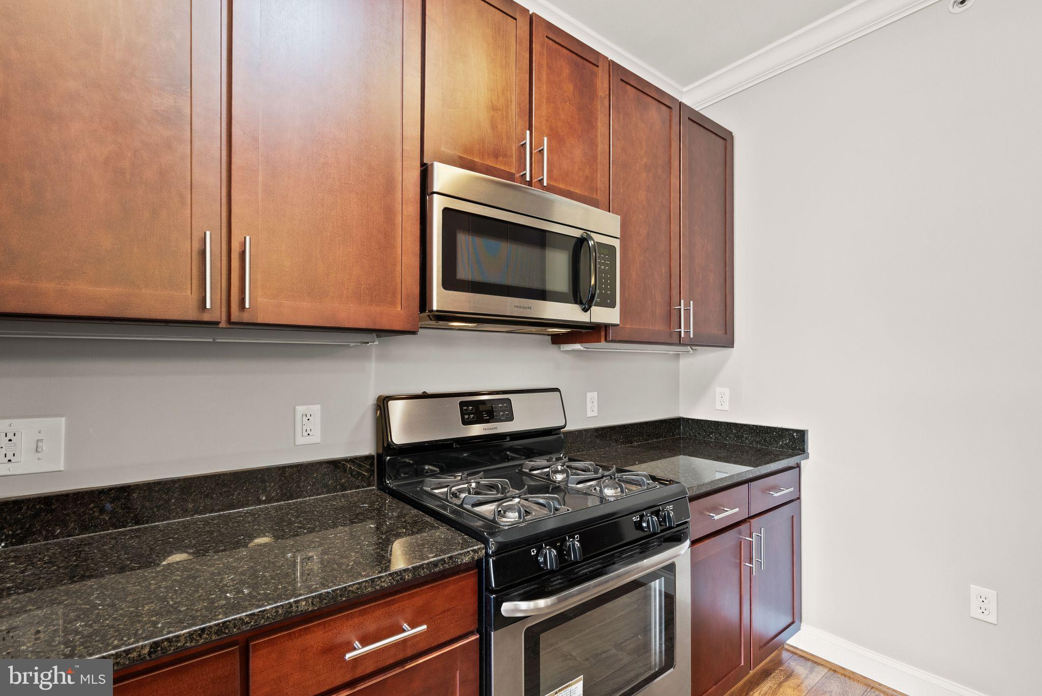 6301 Edsall Road, Unit 619 Alexandria, VA 22312 - Photo 16 of 53