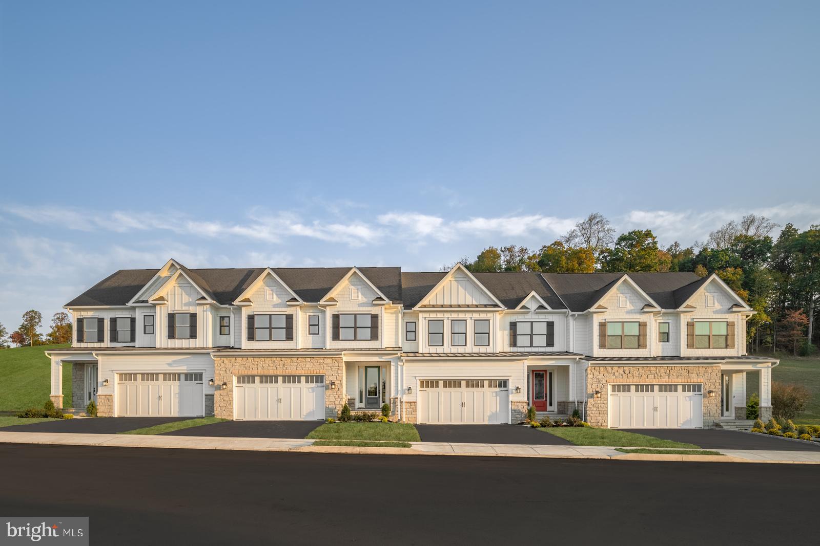 3266 Selig Lane Huntingdon Valley, PA 19006 - Photo 1 of 33