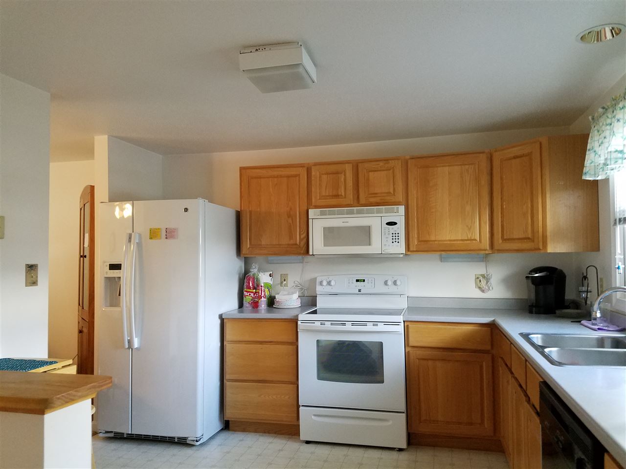 36 Long Hill Road, Unit 36 Peterborough, NH 03458 - Photo 2 of 9 Gallery Image 2