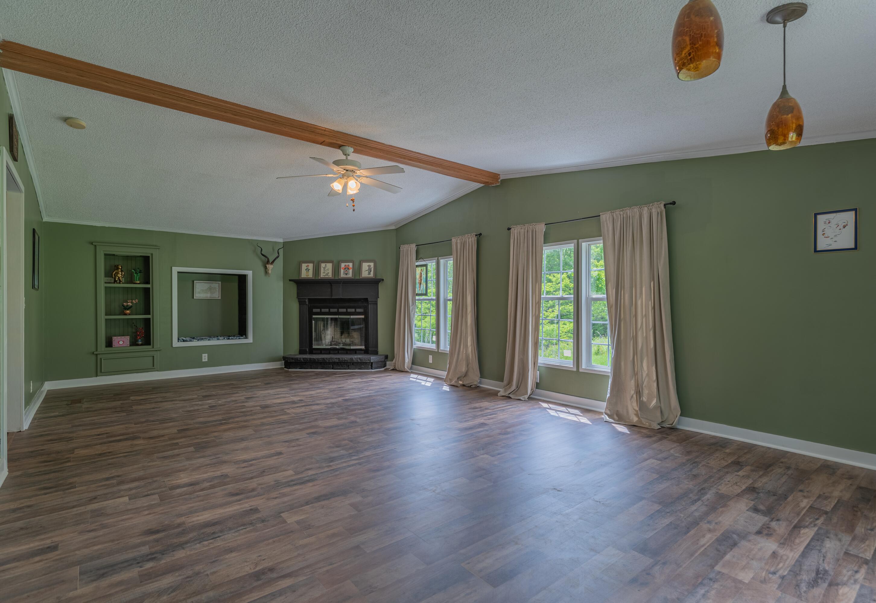 692 Barker Road California, KY 41007 - Photo 32 of 41 Gallery Image 32