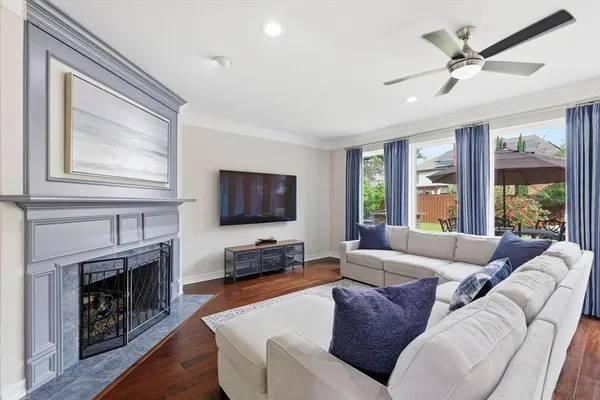 $950,000 | 732 Northshore Court, Coppell, TX 75019