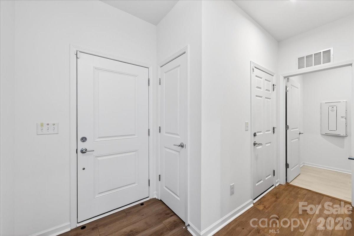 11119 Glasden Road Charlotte, NC 28278 - Photo 6 of 46