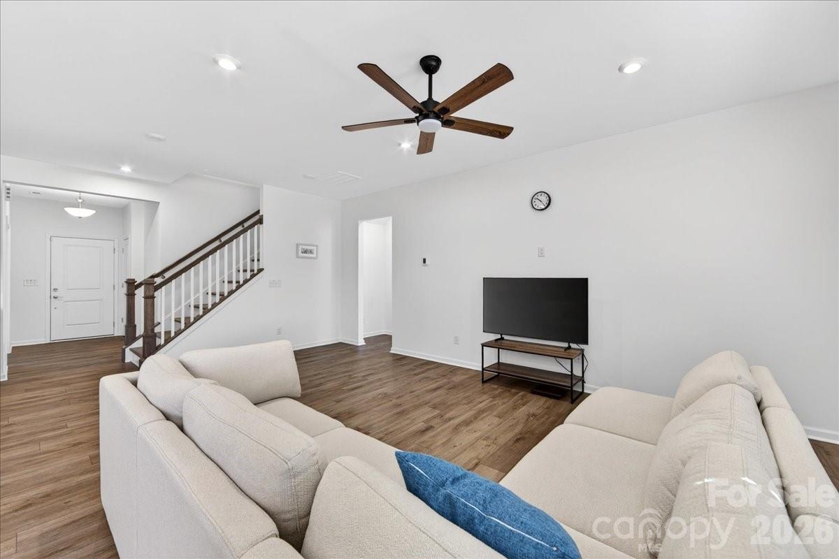 11119 Glasden Road Charlotte, NC 28278 - Photo 8 of 46