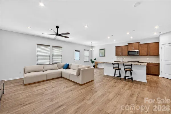 $580,000 | 11119 Glasden Road, Charlotte, NC 28278