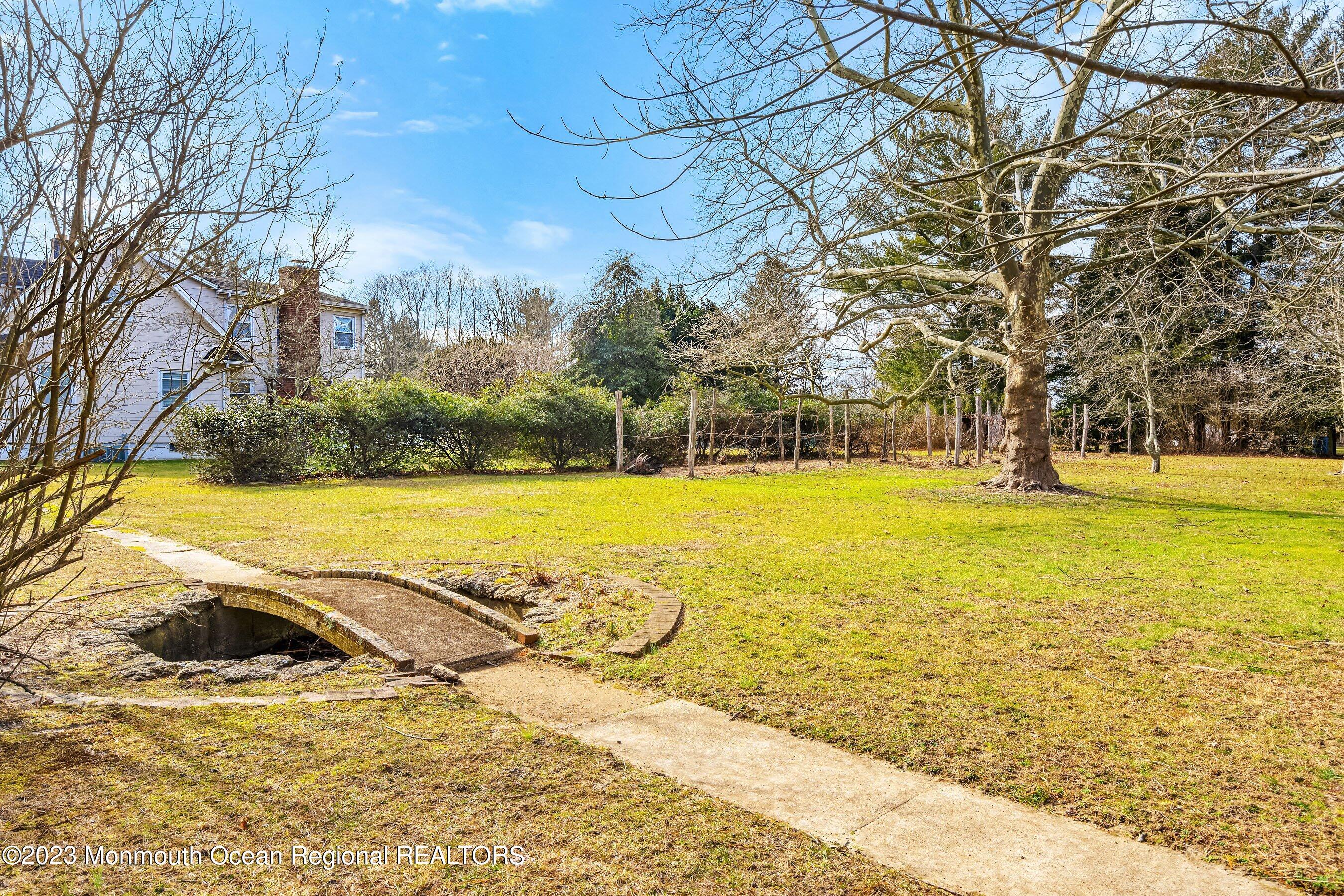 317 Green Grove Road Tinton Falls, NJ 07712 - Photo 45 of 52 Side Yard