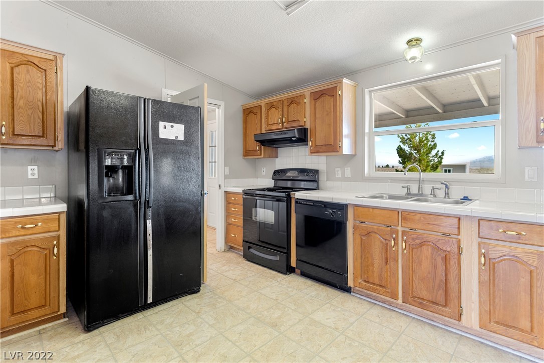 3301 Laurence Road Pahrump, NV 89048 - Photo 7 of 25 Gallery Image 7