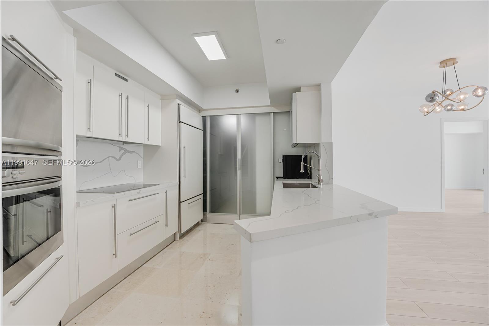 450 Alton Road, Unit 906 Miami Beach, FL 33139 - Photo 19 of 34