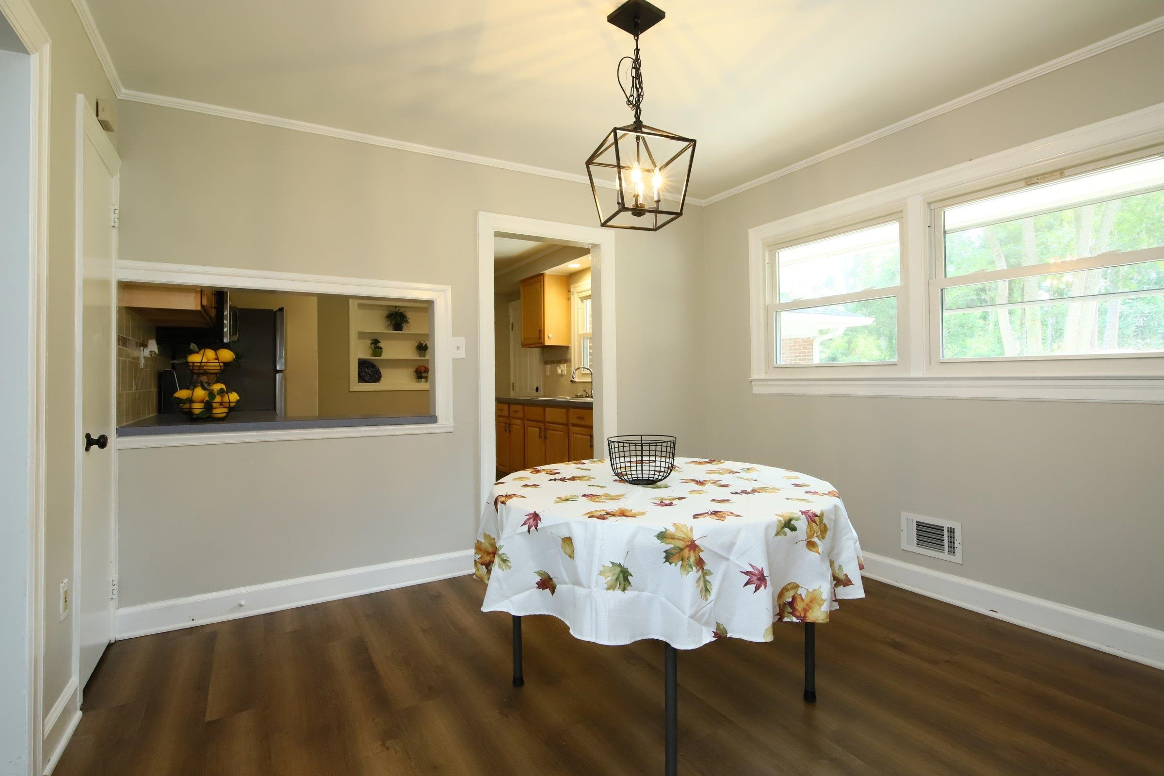 5902 Barbee Chapel Road Chapel Hill, NC 27517 - Photo 5 of 29 Dinning Room