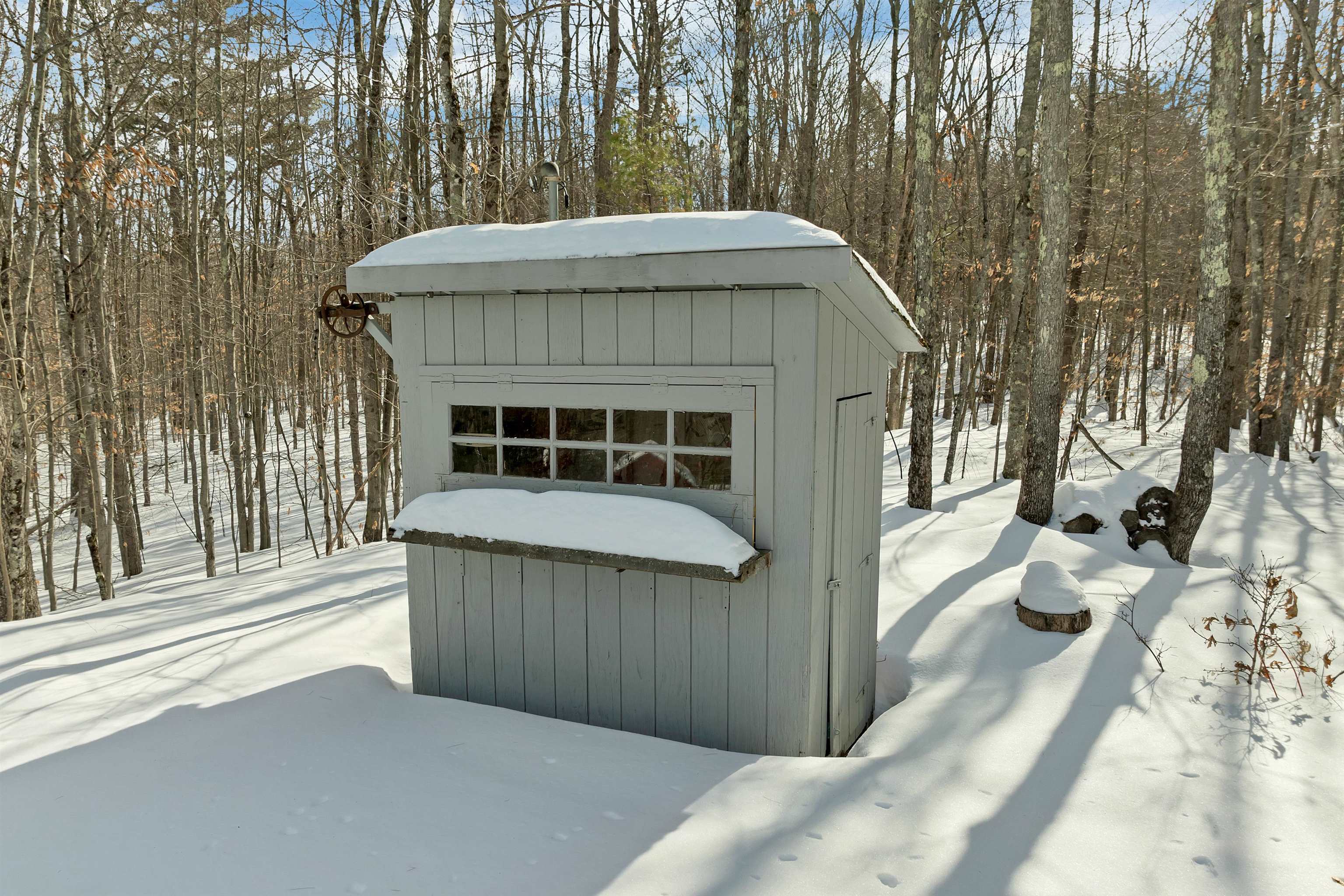 11 Birch Ledge Road Meredith, NH 03253 - Photo 6 of 60