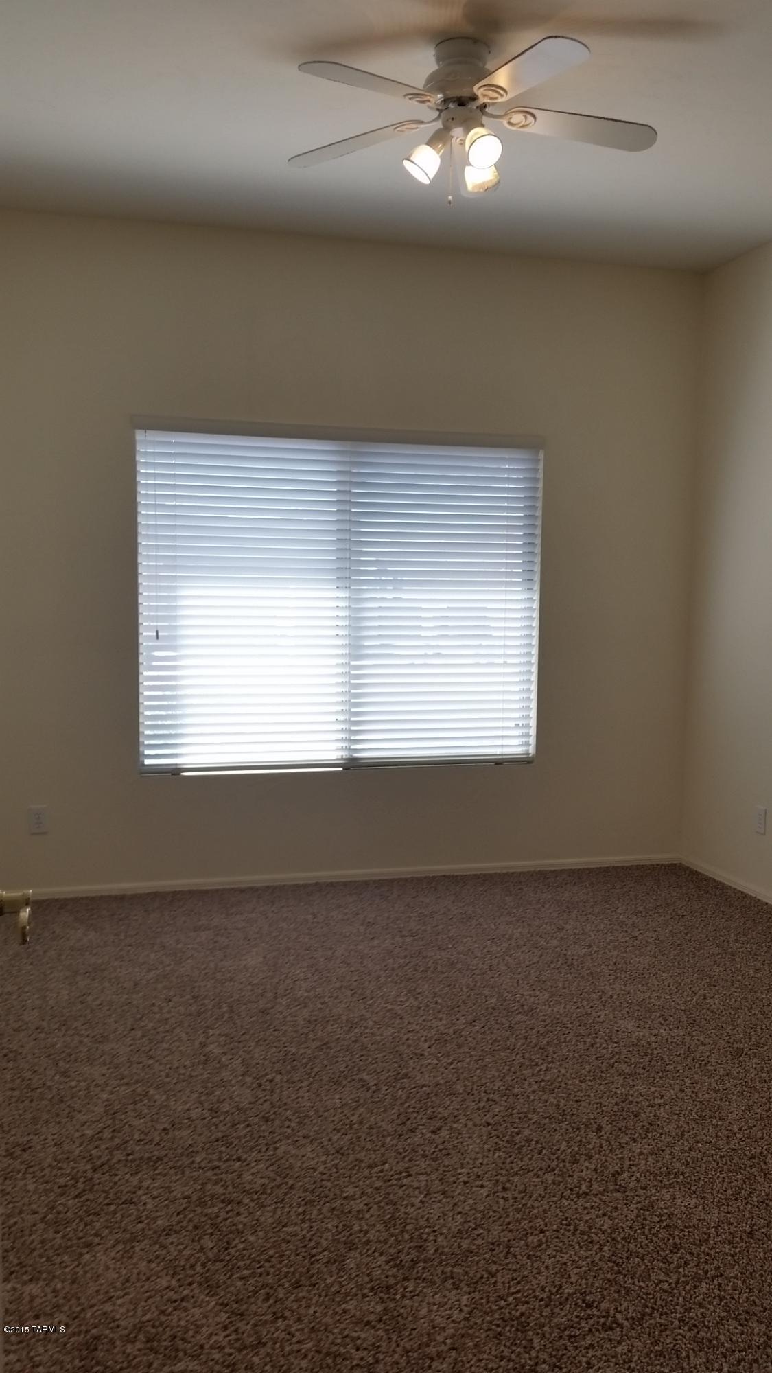 526 West Windowmaker Road Tucson, AZ 85737 - Photo 9 of 21
