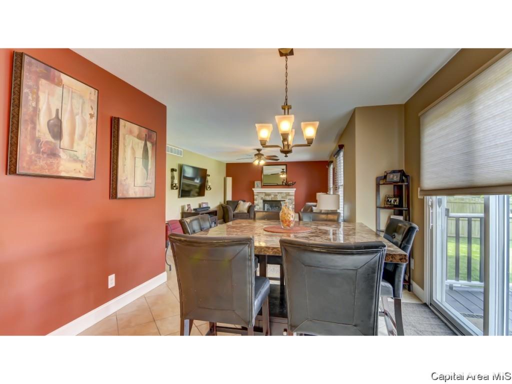 2521 Streamwood Road Springfield, IL 62711 - Photo 11 of 34
