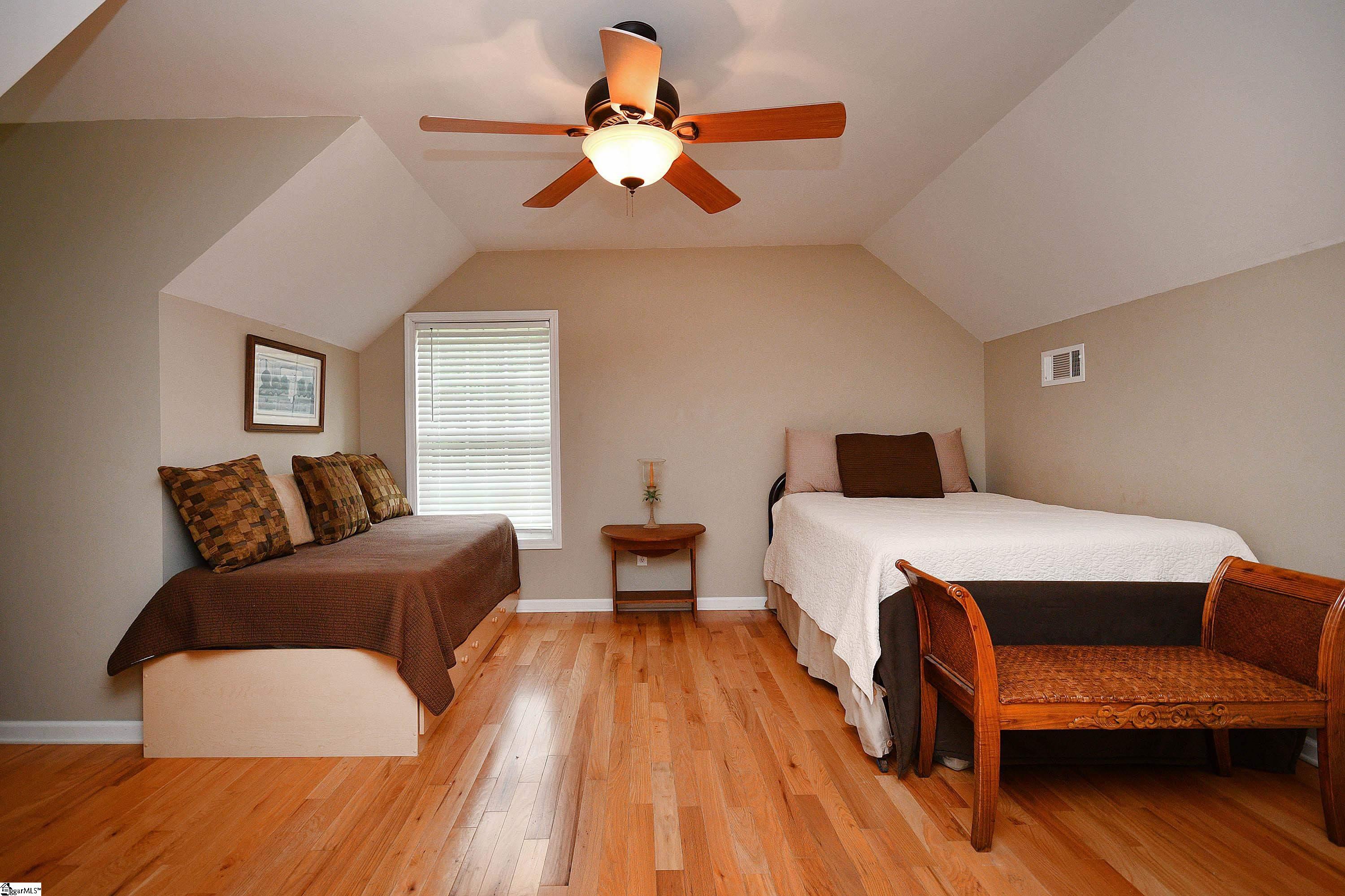 196 Stoddard Road Pelzer, SC 29669 - Photo 13 of 32 Gallery Image 13