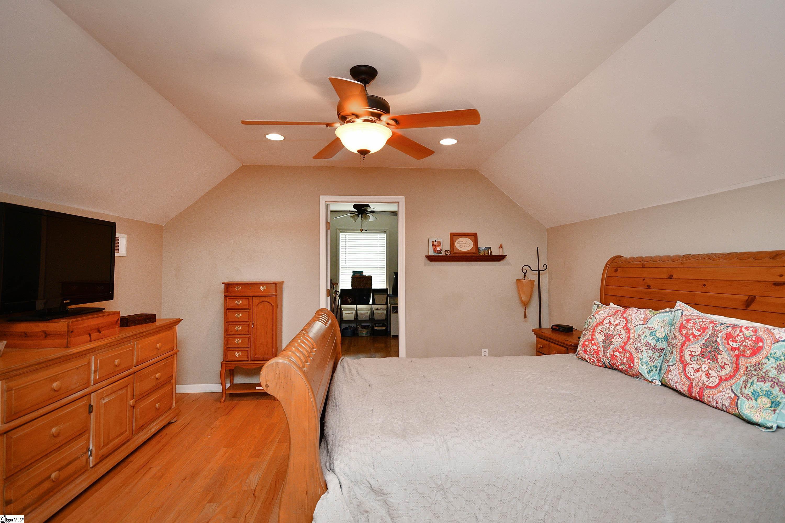 196 Stoddard Road Pelzer, SC 29669 - Photo 16 of 32 Gallery Image 16