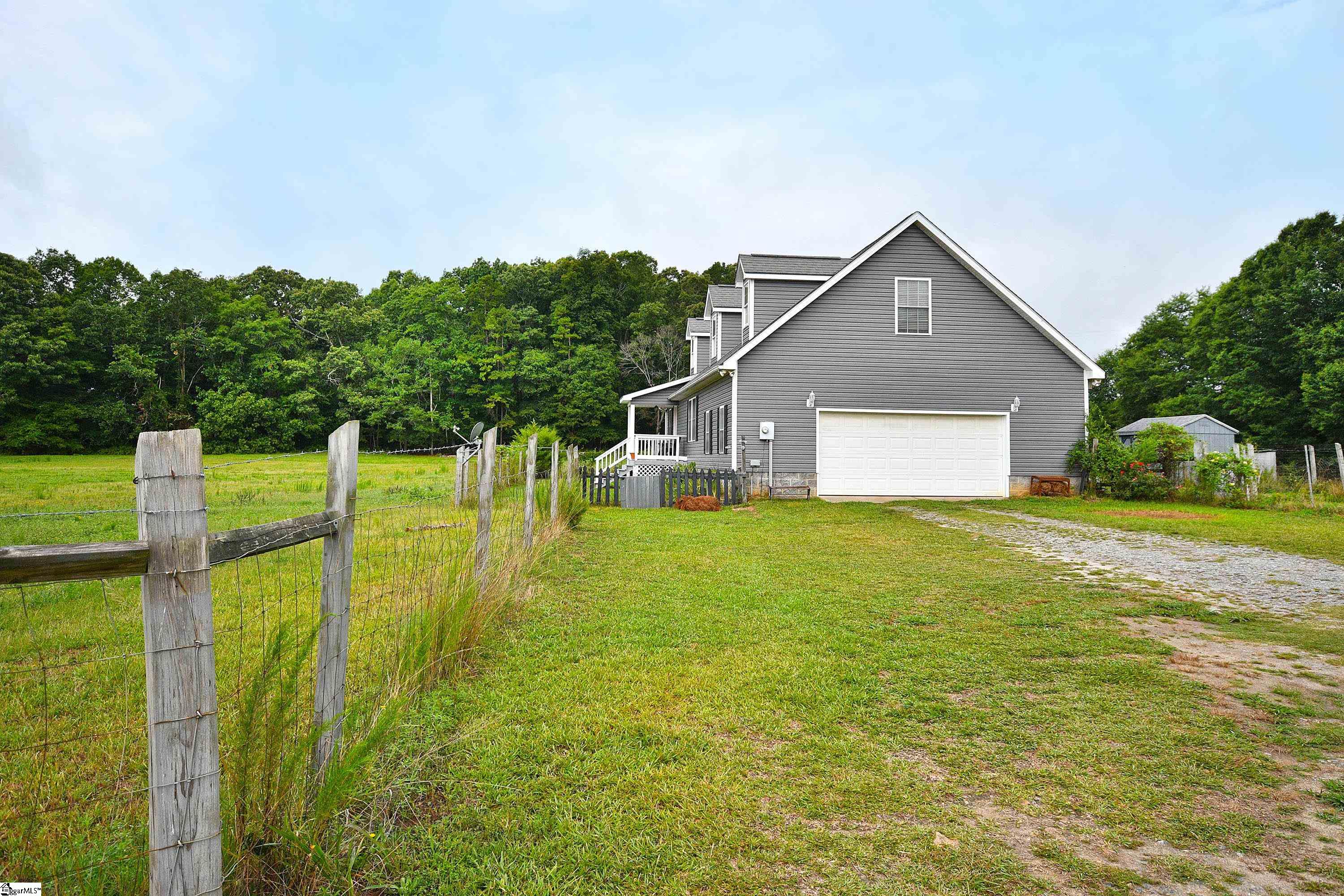 196 Stoddard Road Pelzer, SC 29669 - Photo 23 of 32 Gallery Image 23