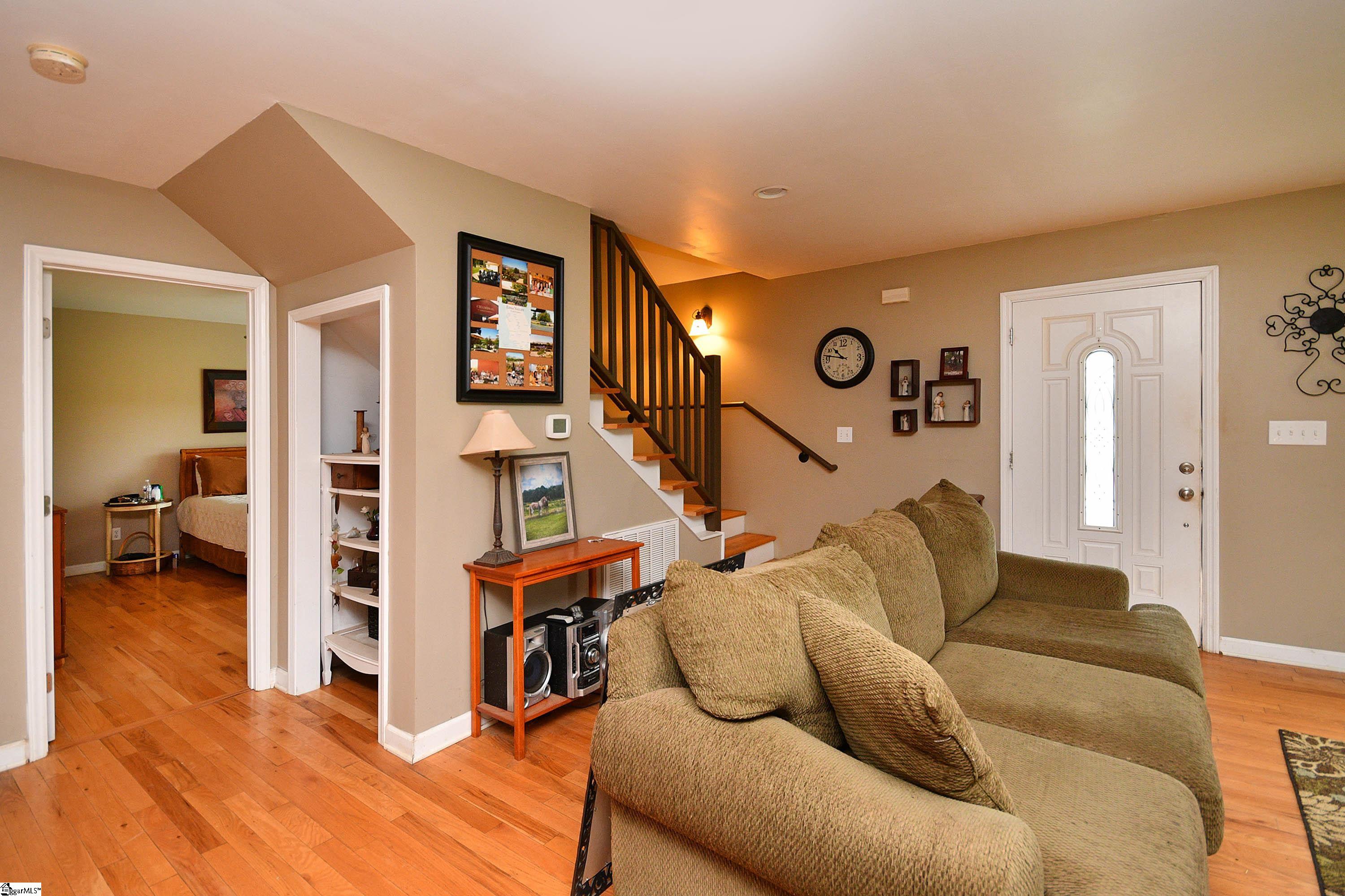 196 Stoddard Road Pelzer, SC 29669 - Photo 8 of 32 Gallery Image 8