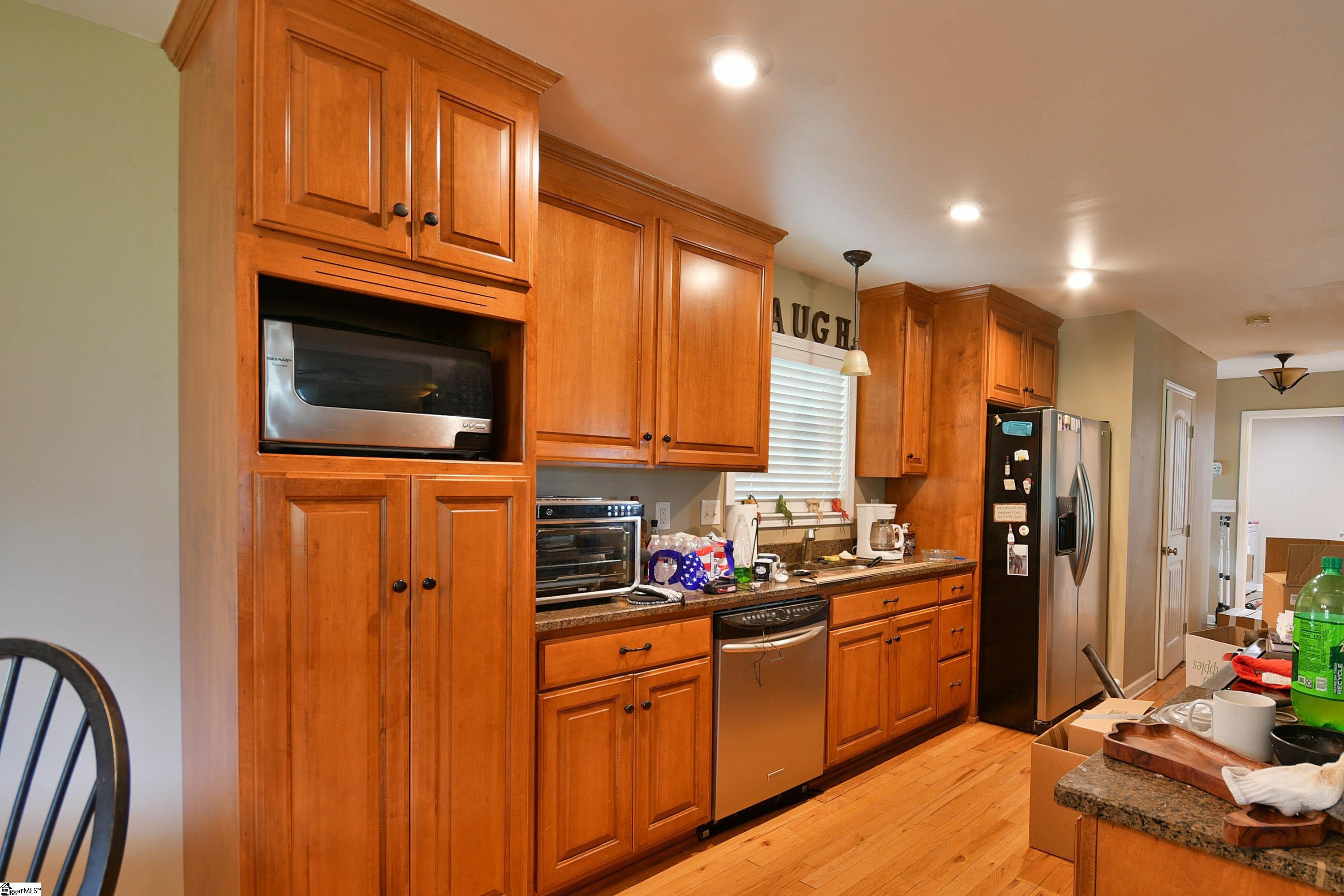 196 Stoddard Road Pelzer, SC 29669 - Photo 9 of 32 Gallery Image 9
