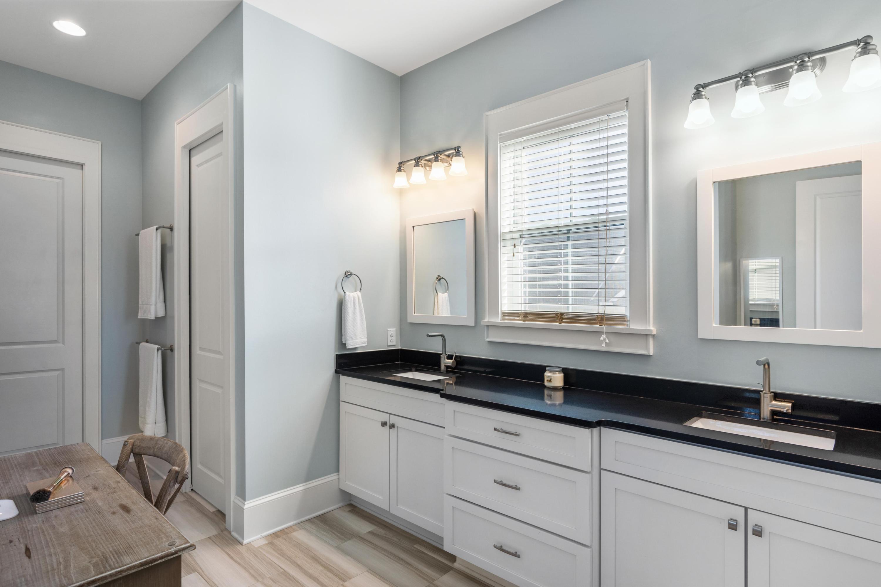 1513 Red Drum Road Mount Pleasant, SC 29466 - Photo 14 of 43 web-14-coastalrephotoreddrumint-11
