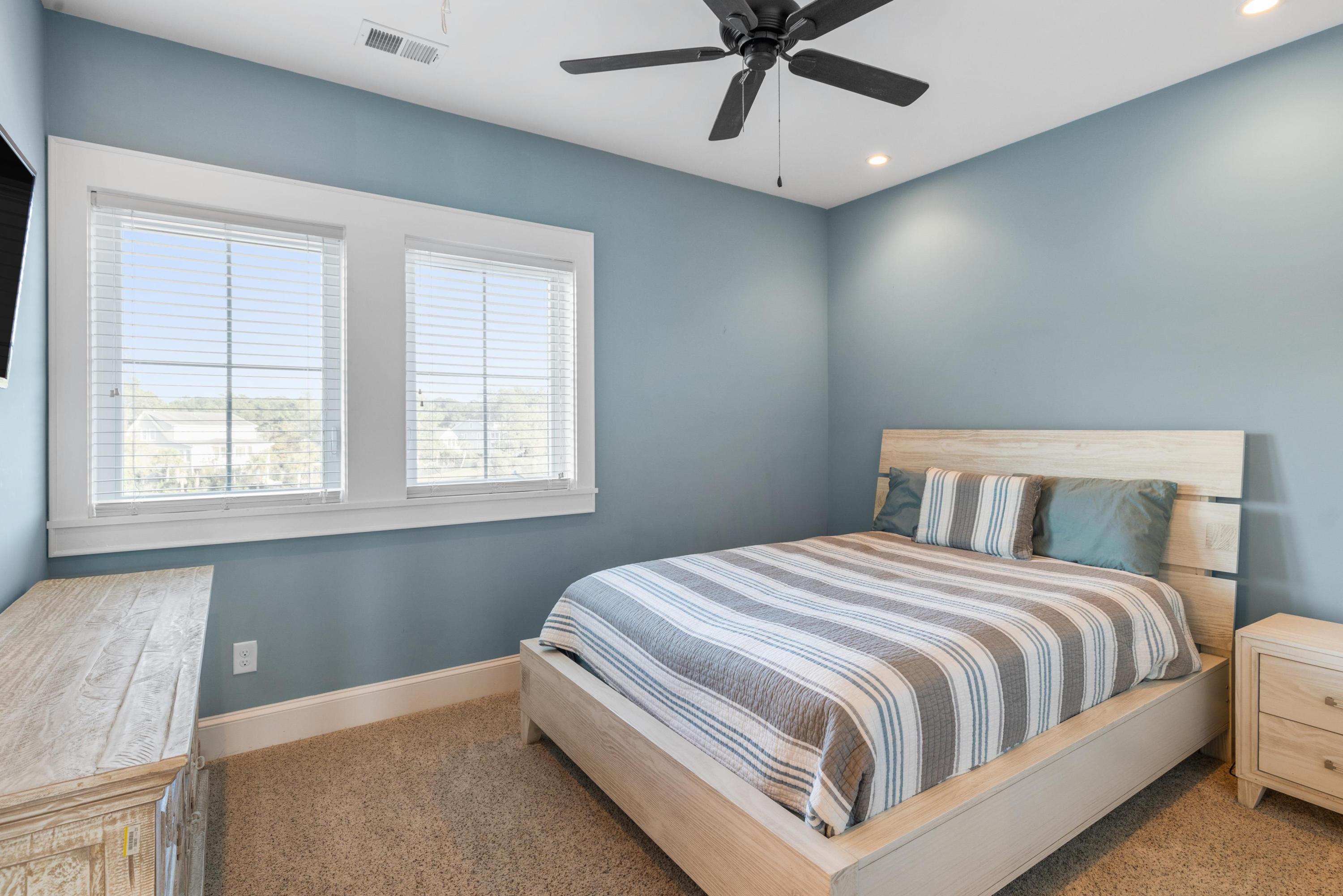 1513 Red Drum Road Mount Pleasant, SC 29466 - Photo 17 of 43 web-22-coastalrephotoreddrumint-19 (1)