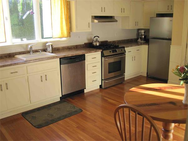 29 Nason Road Swampscott, MA 01907 - Photo 4 of 9 Gallery Image 4