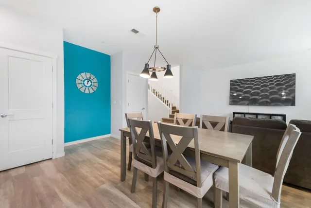 $584,000 | 18 Seasmoke Place, Elk Grove, CA 95758