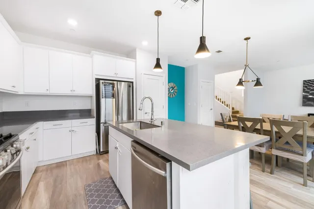 $584,000 | 18 Seasmoke Place, Elk Grove, CA 95758