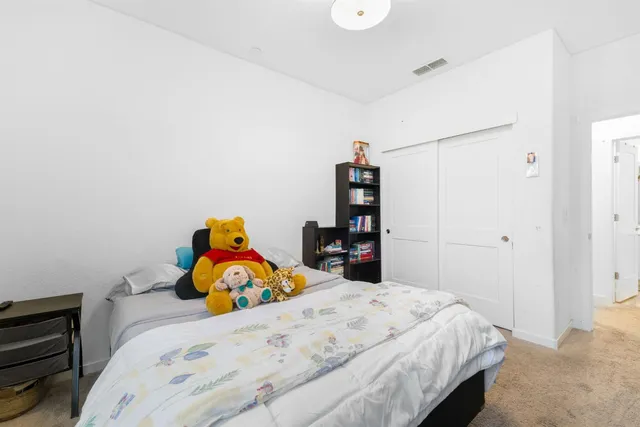 $584,000 | 18 Seasmoke Place, Elk Grove, CA 95758