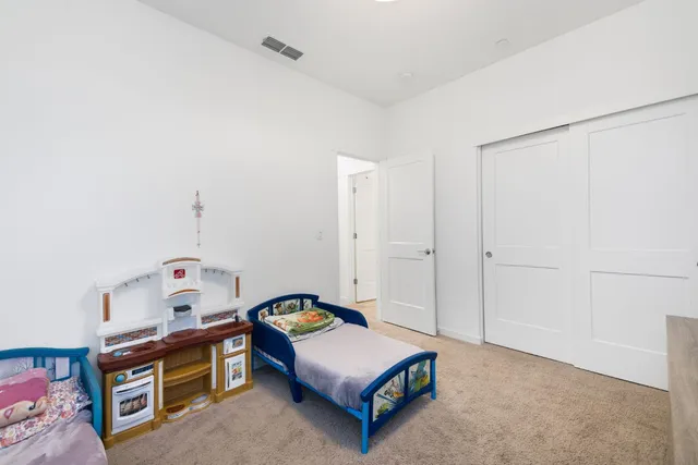 $584,000 | 18 Seasmoke Place, Elk Grove, CA 95758