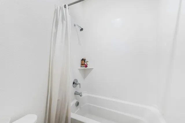 $584,000 | 18 Seasmoke Place, Elk Grove, CA 95758