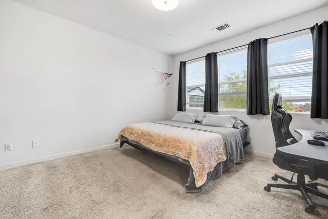 $584,000 | 18 Seasmoke Place, Elk Grove, CA 95758