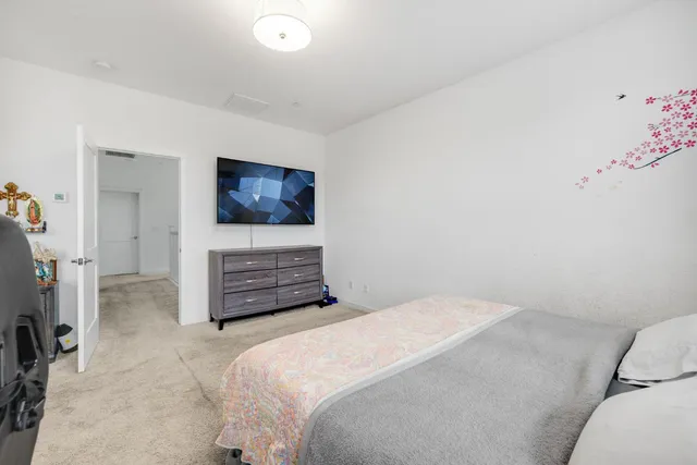 $584,000 | 18 Seasmoke Place, Elk Grove, CA 95758