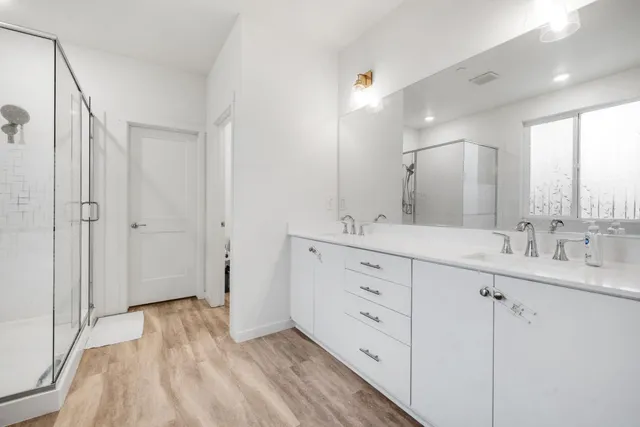 $584,000 | 18 Seasmoke Place, Elk Grove, CA 95758