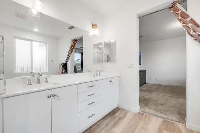 $584,000 | 18 Seasmoke Place, Elk Grove, CA 95758