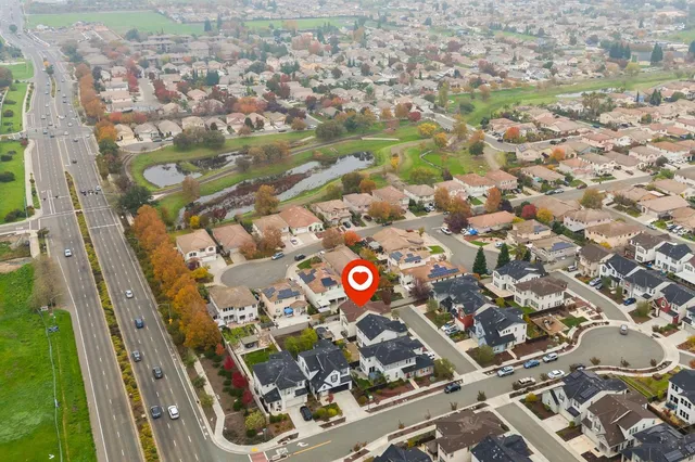 $584,000 | 18 Seasmoke Place, Elk Grove, CA 95758
