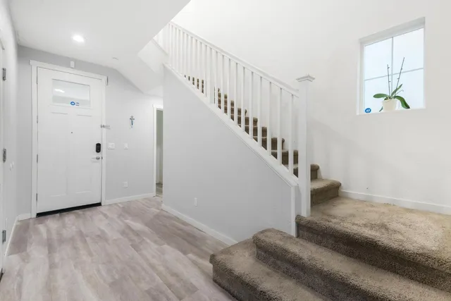 $584,000 | 18 Seasmoke Place, Elk Grove, CA 95758