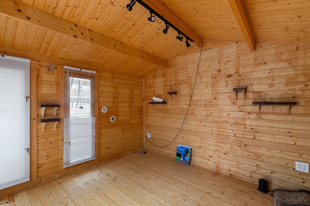 113 Reed Avenue North Attleboro, MA 02760 - Photo 23 of 32