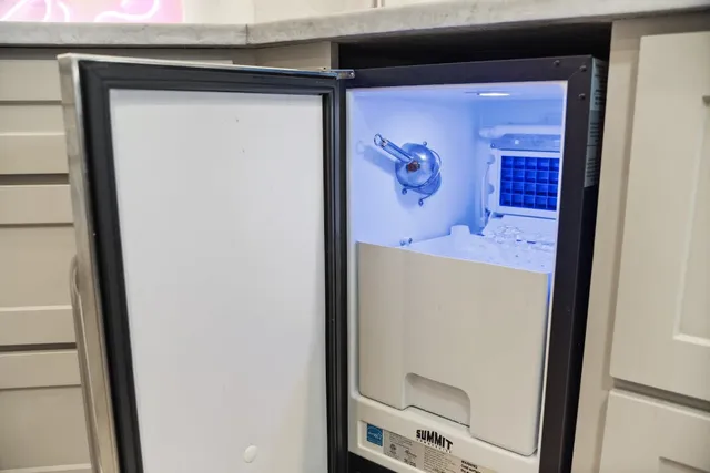 $7,300 | 2001 Mestena Trail, Austin, TX 78733