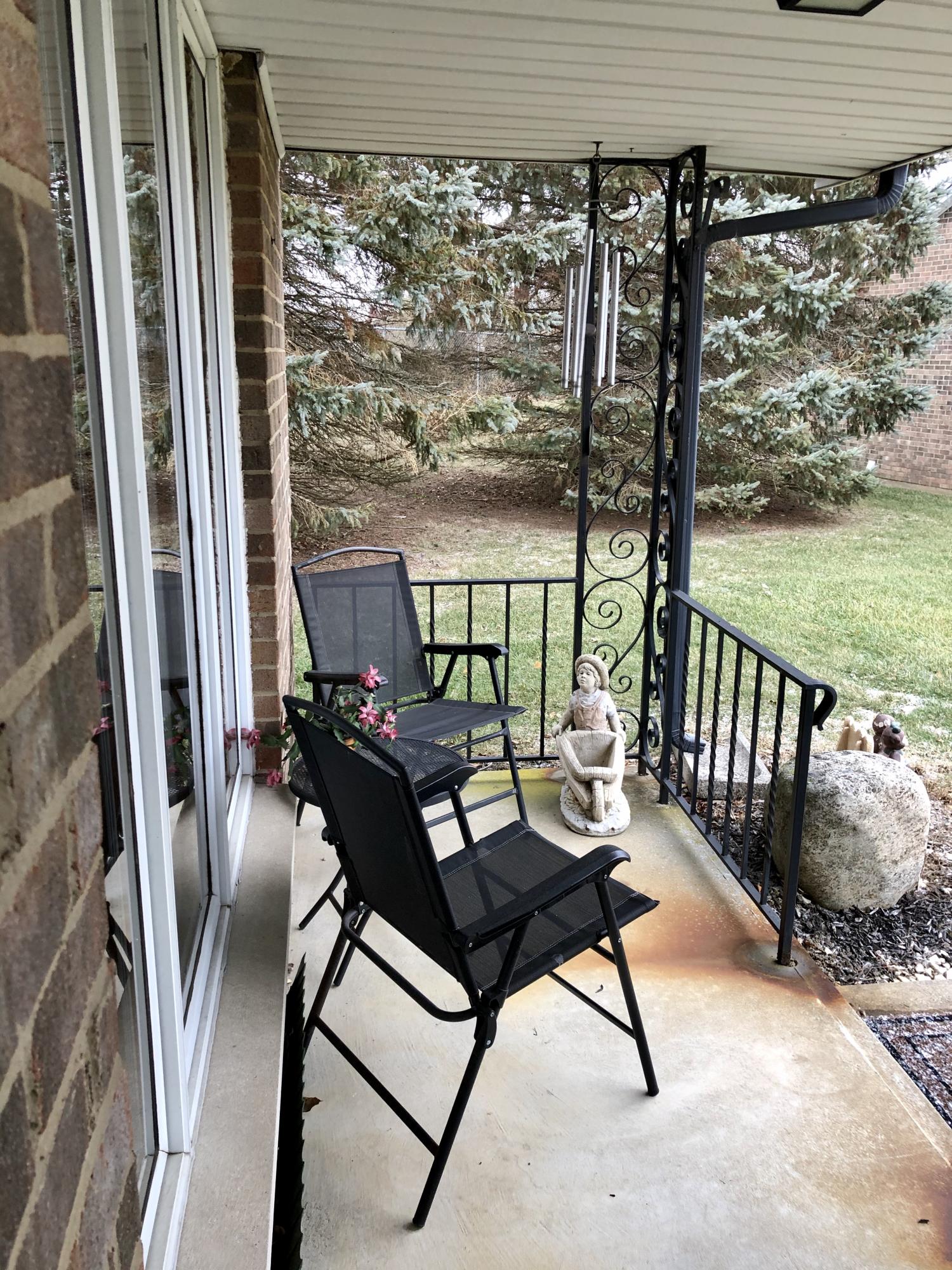 3358 Flowerdale Road Springfield, OH 45504 - Photo 2 of 5