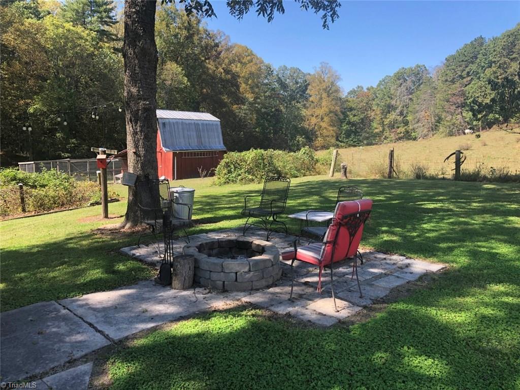 189 Bateman Road Mount Airy, NC 27030 - Photo 19 of 42 Gallery Image 19
