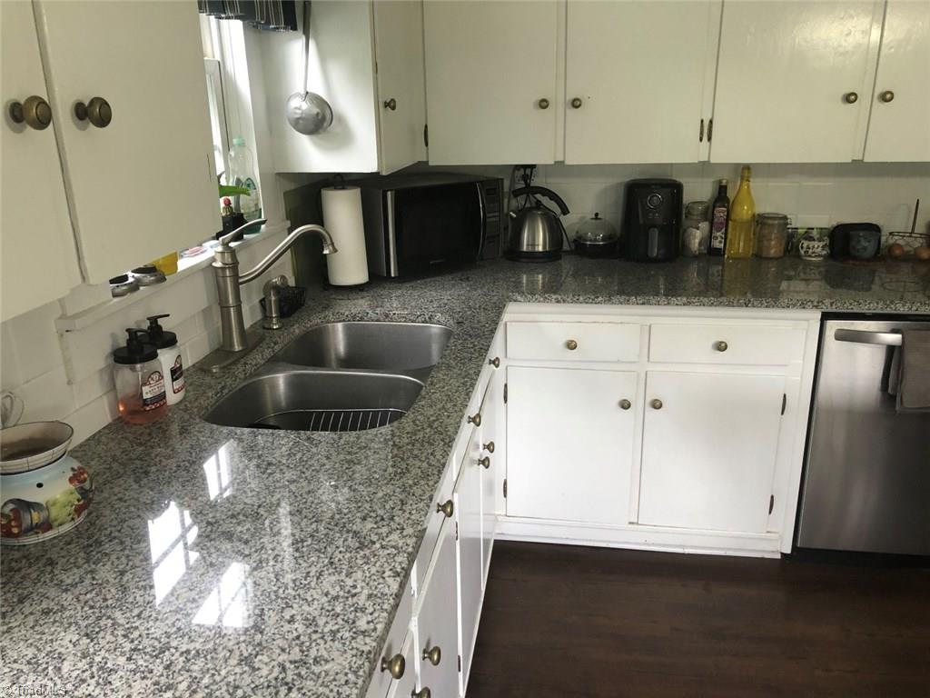 189 Bateman Road Mount Airy, NC 27030 - Photo 26 of 42 Gallery Image 26